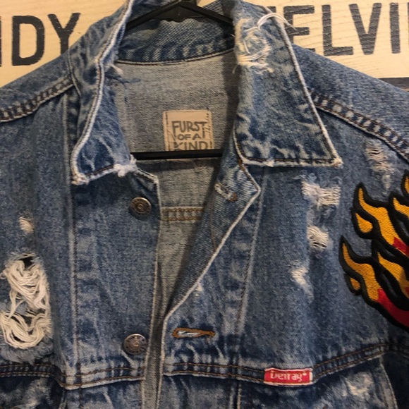 LF Cobra Embroidered Denim Jacket - Picture 6 of 7